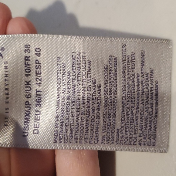 NYDJ Size 6 Women's pants - Picture 9 of 9